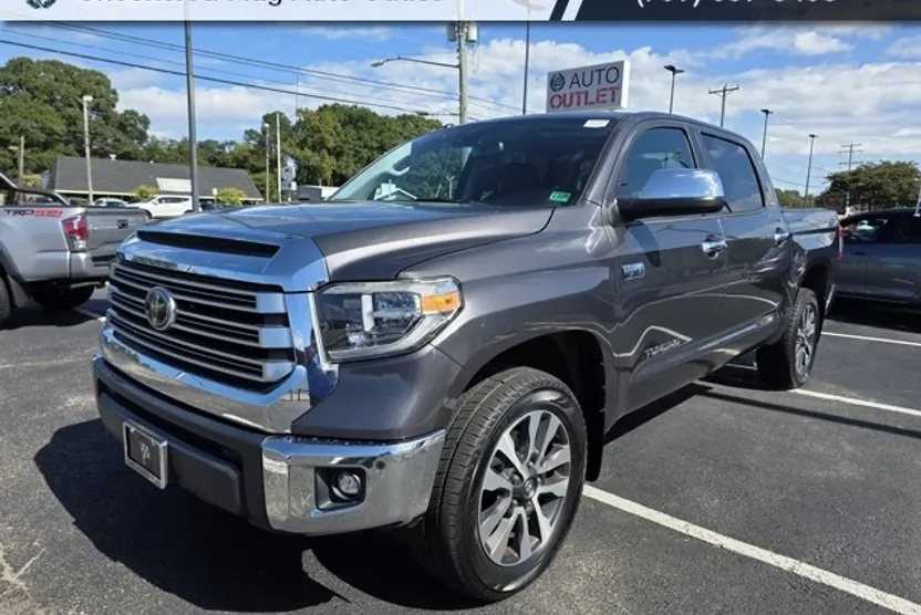 2018 Toyota Tundra Limited photo 1