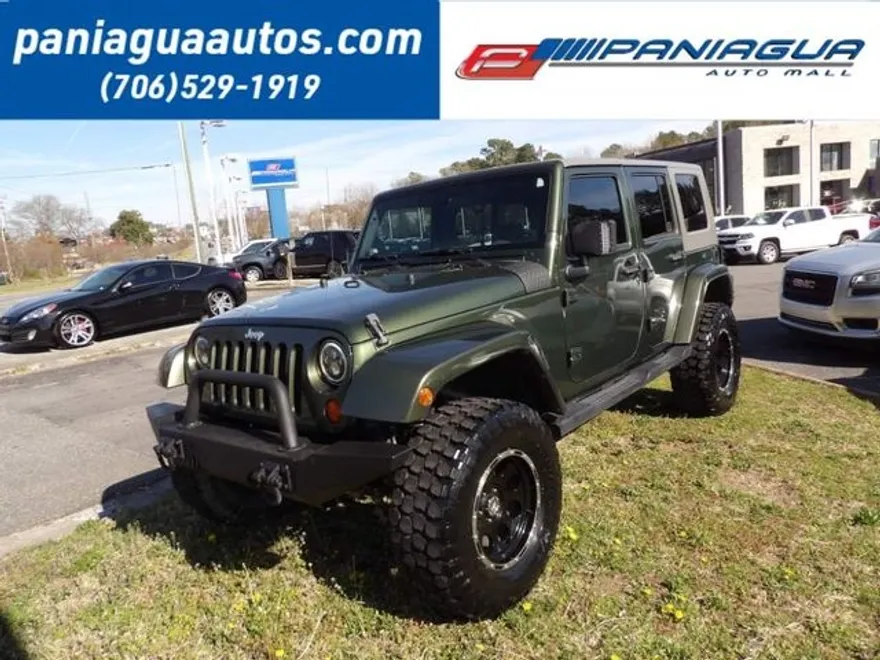 2008 Jeep Wrangler Unlimited Sahara photo 1