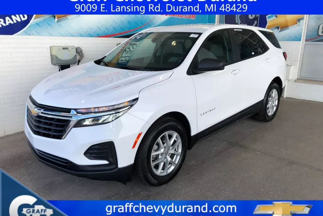 2024 Chevrolet Equinox LS photo 1