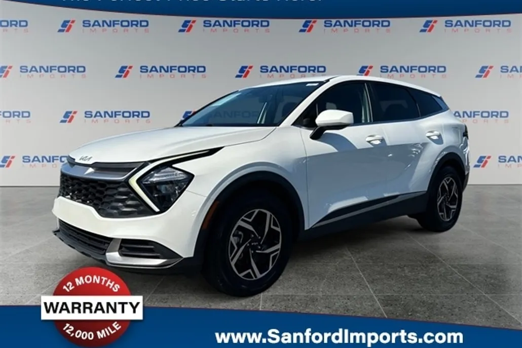 2023 Kia Sportage LX photo 1