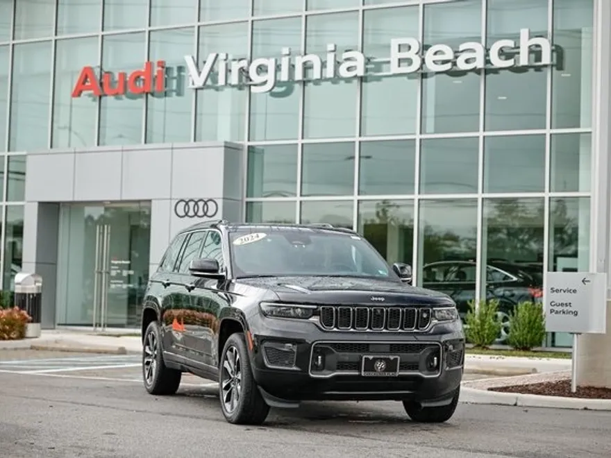 2024 Jeep Grand Cherokee Overland photo 1