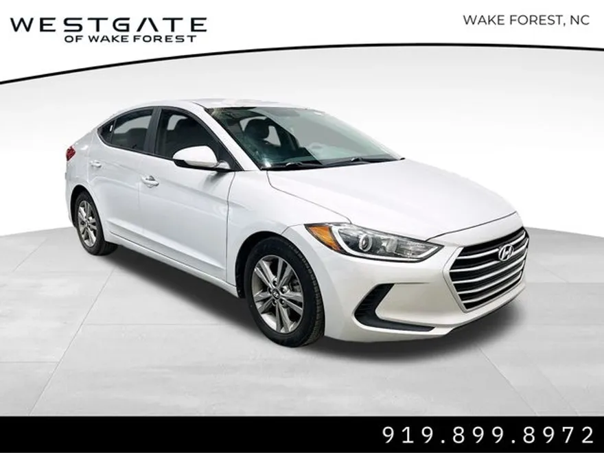 2018 Hyundai Elantra SEL photo 1