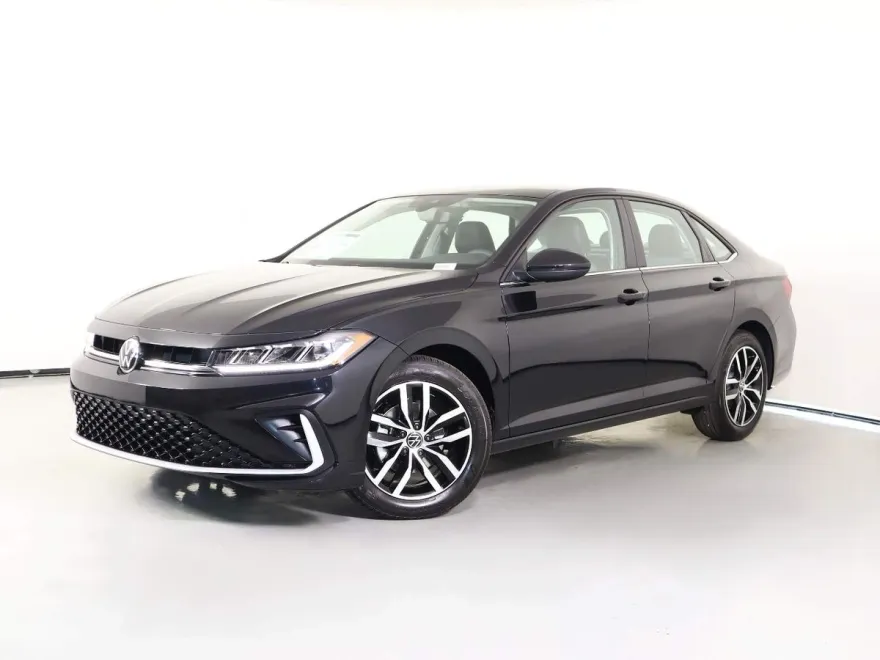 2026 Volkswagen Jetta SE photo 1