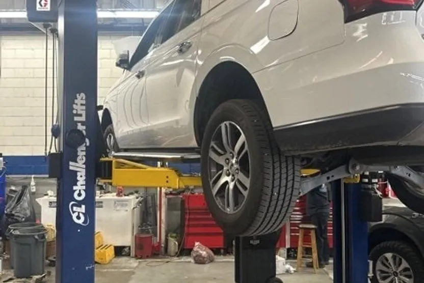 2023 Ford Expedition MAX Limited photo 1