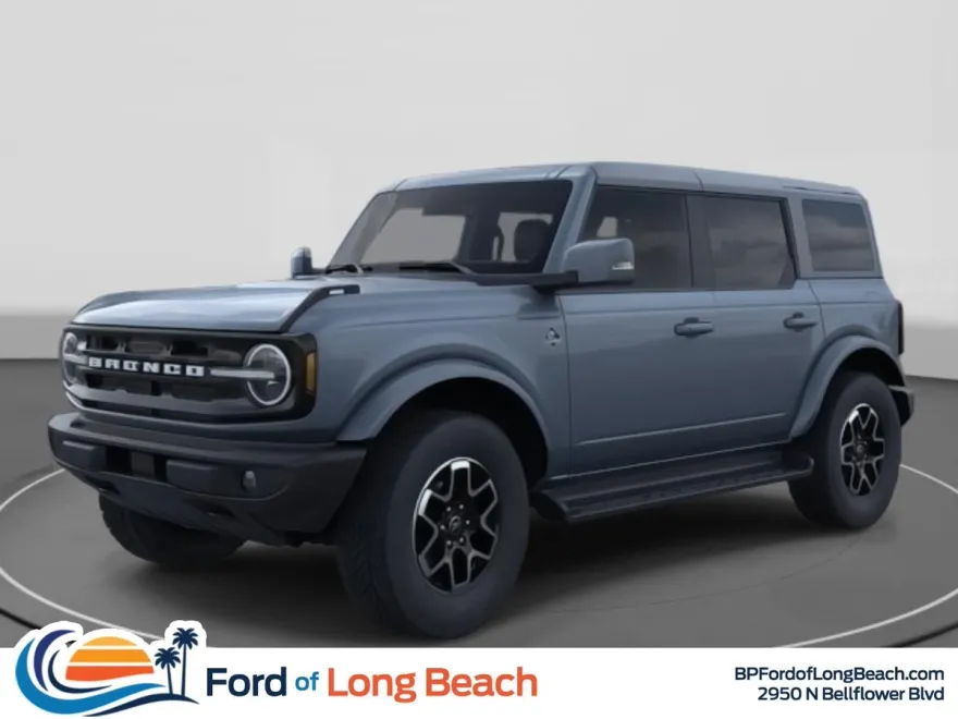 2025 Ford Bronco Outer Banks photo 1