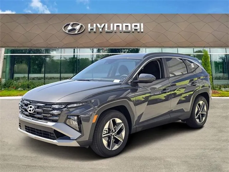 2026 Hyundai Tucson SEL photo 1