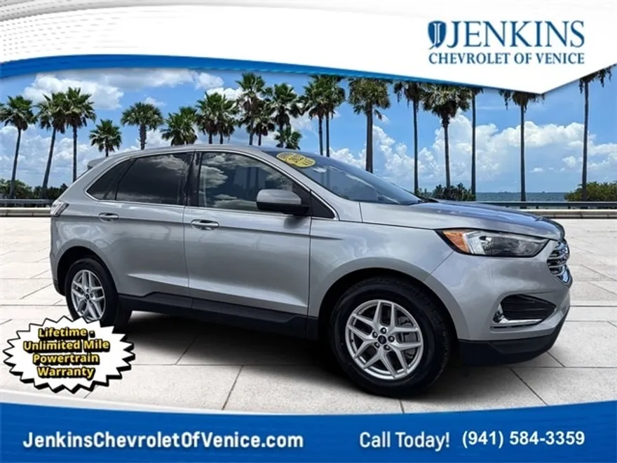 2022 Ford Edge SEL photo 1