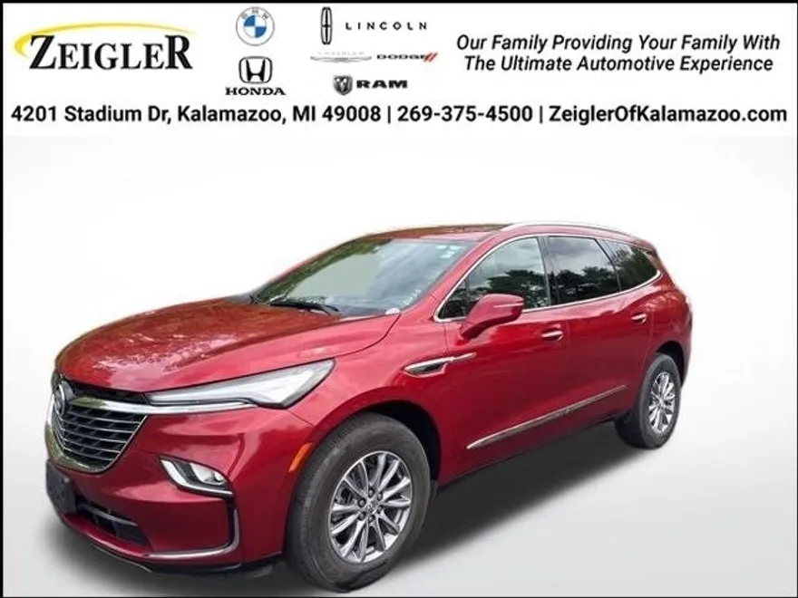 2024 Buick Enclave Premium photo 1