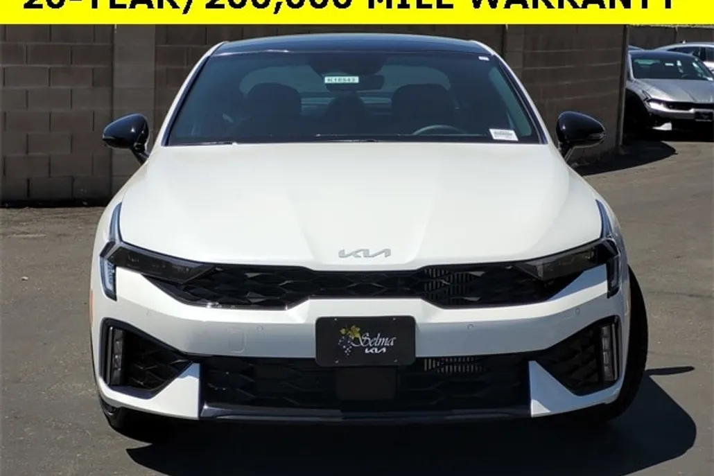 2026 Kia K5 GT photo 1
