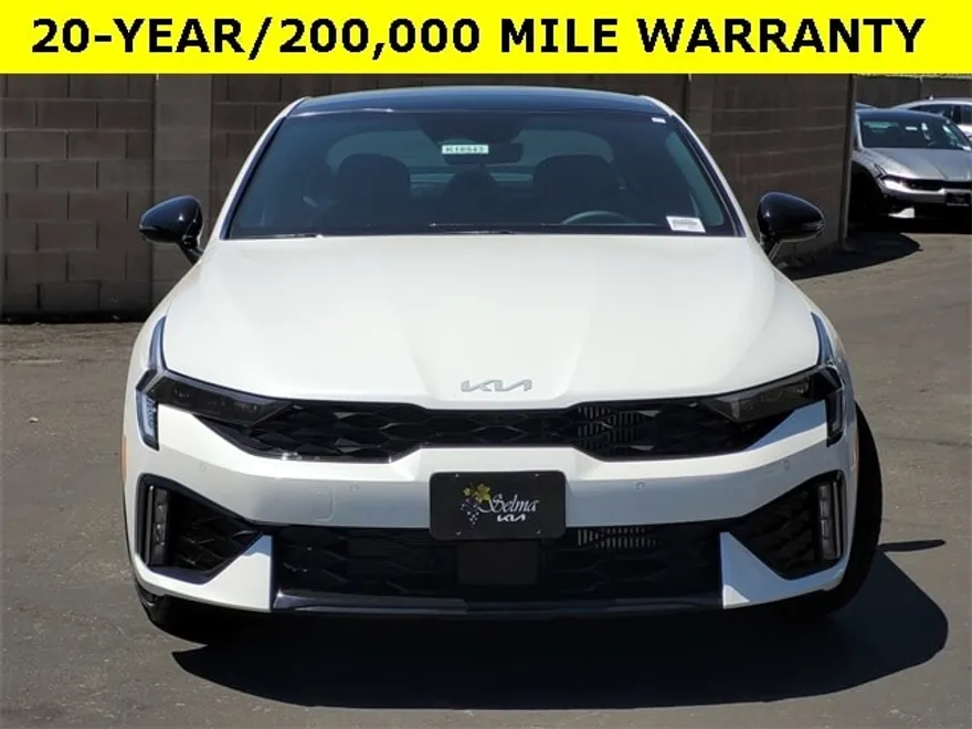 2026 Kia K5 GT photo 1