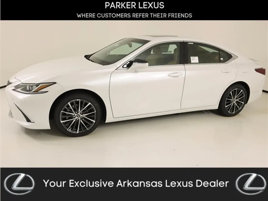 2025 Lexus ES 300h photo 1