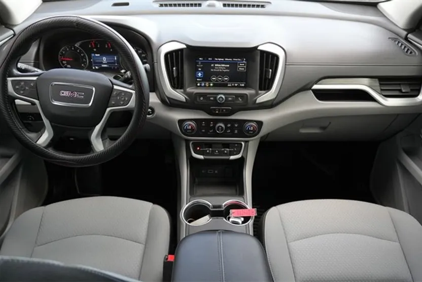 2023 Gmc Terrain SLE photo 1