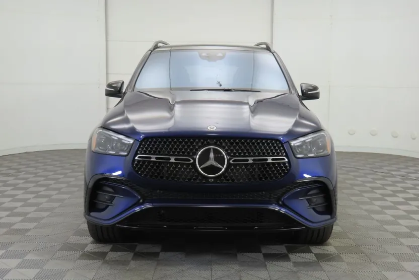 2025 Mercedes Benz GLE 450 4MATIC photo 1