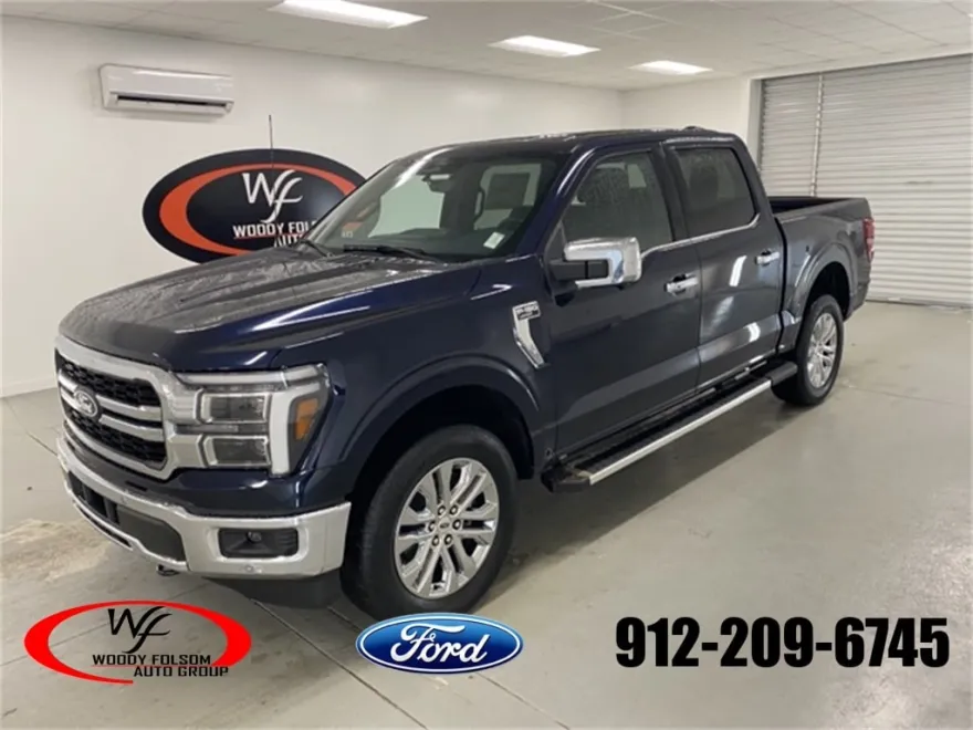 2025 Ford F-150 Lariat photo 1