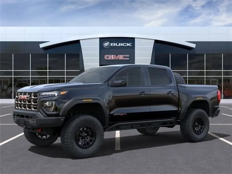 2024 Gmc Canyon AT4X photo 2