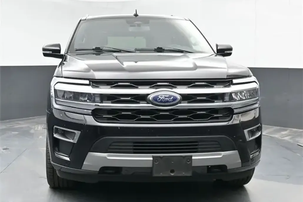 2023 Ford Expedition Limited photo 1