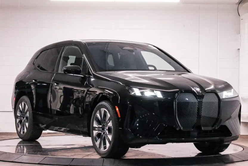 2026 Bmw iX photo 1