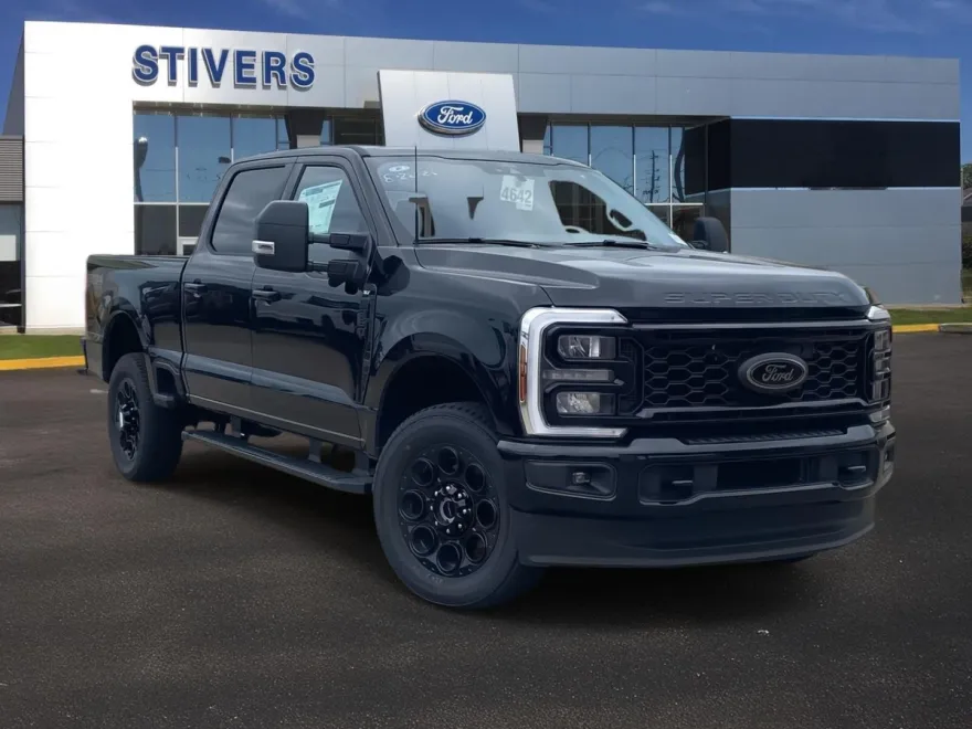 2026 Ford F-250 XLT photo 1