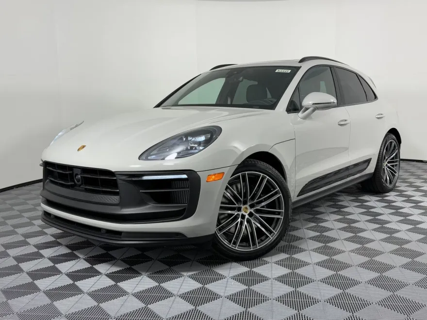 2026 Porsche Macan GTS photo 1