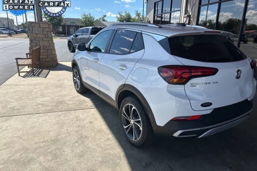 2022 Buick Encore GX Select photo 1