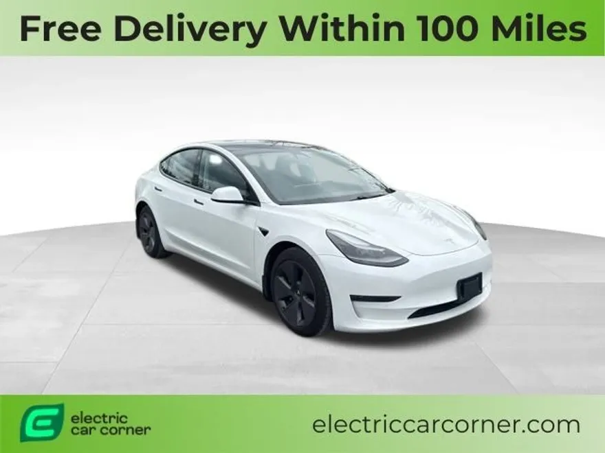 2021 Tesla Model 3 Standard Range Plus photo 1