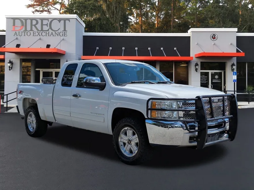 2012 Chevrolet Silverado 1500 LT photo 1