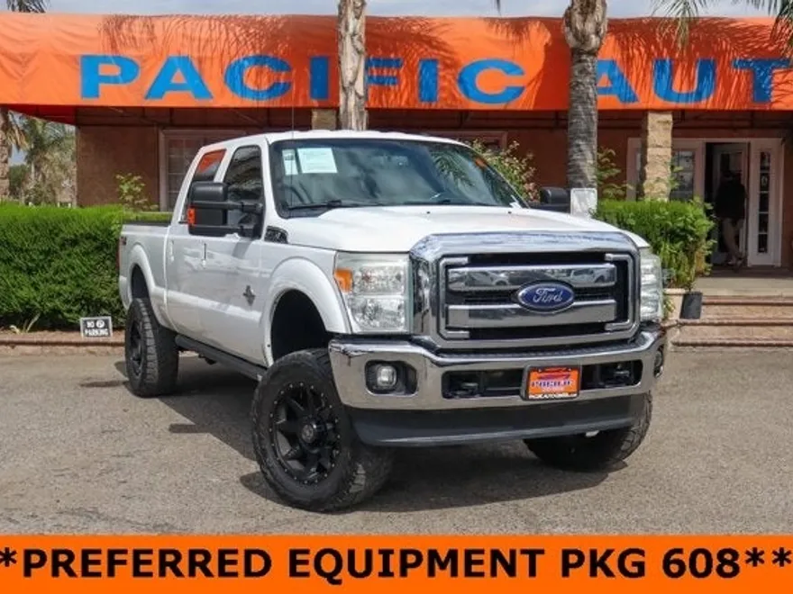 2015 Ford F-250 photo 1