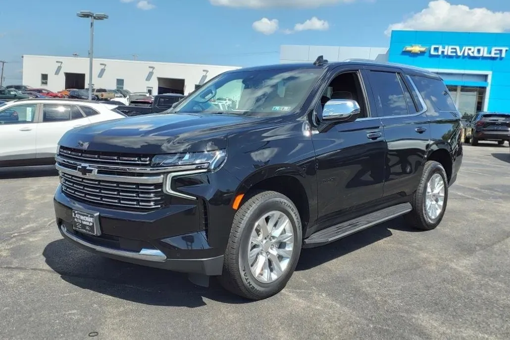 2021 Chevrolet Tahoe Premier photo 1