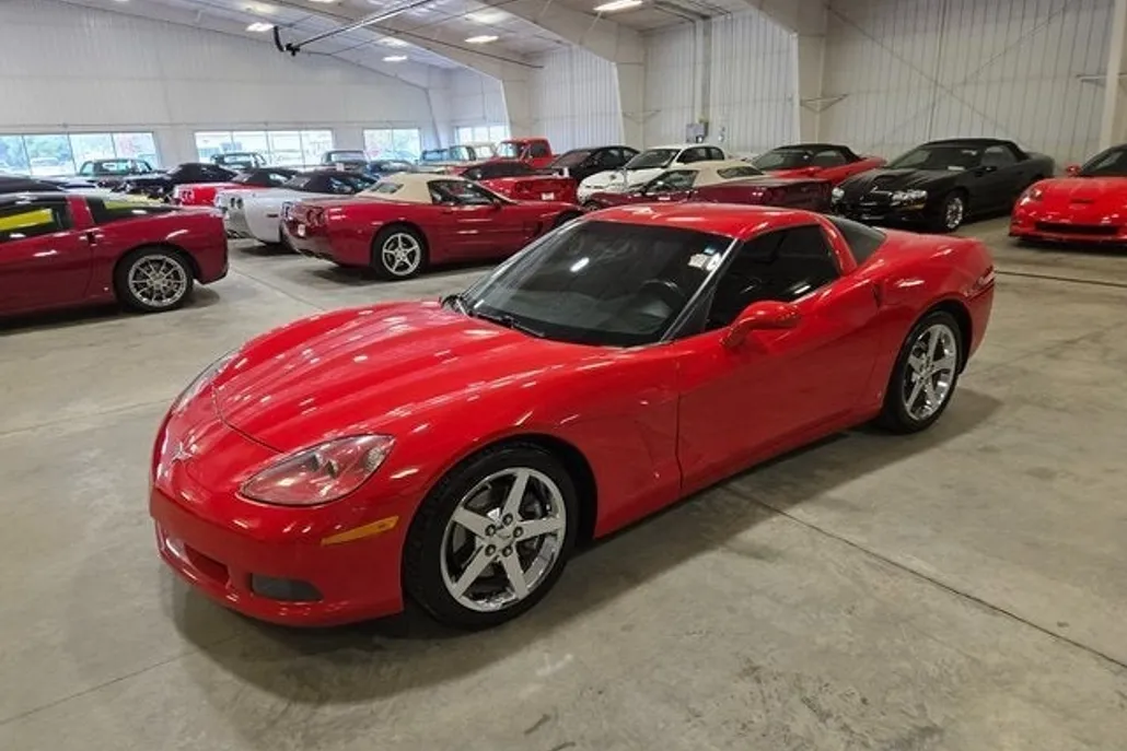 2008 Chevrolet Corvette 2LT photo 1