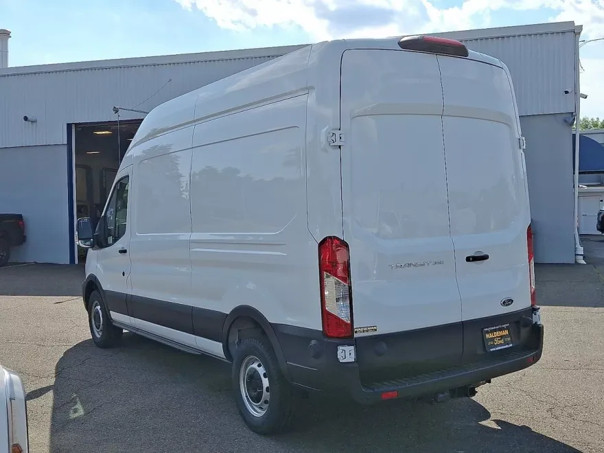 2025 Ford Transit Cargo Van photo 1