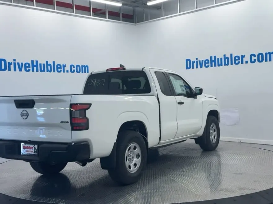 2026 Nissan Frontier King Cab S photo 1