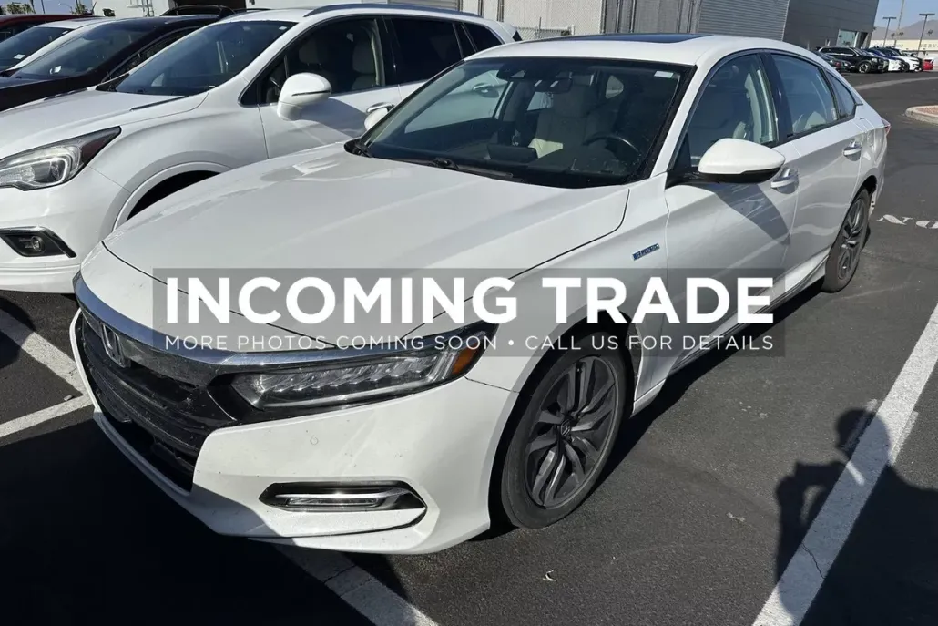 2019 Honda Accord Hybrid Touring photo 1