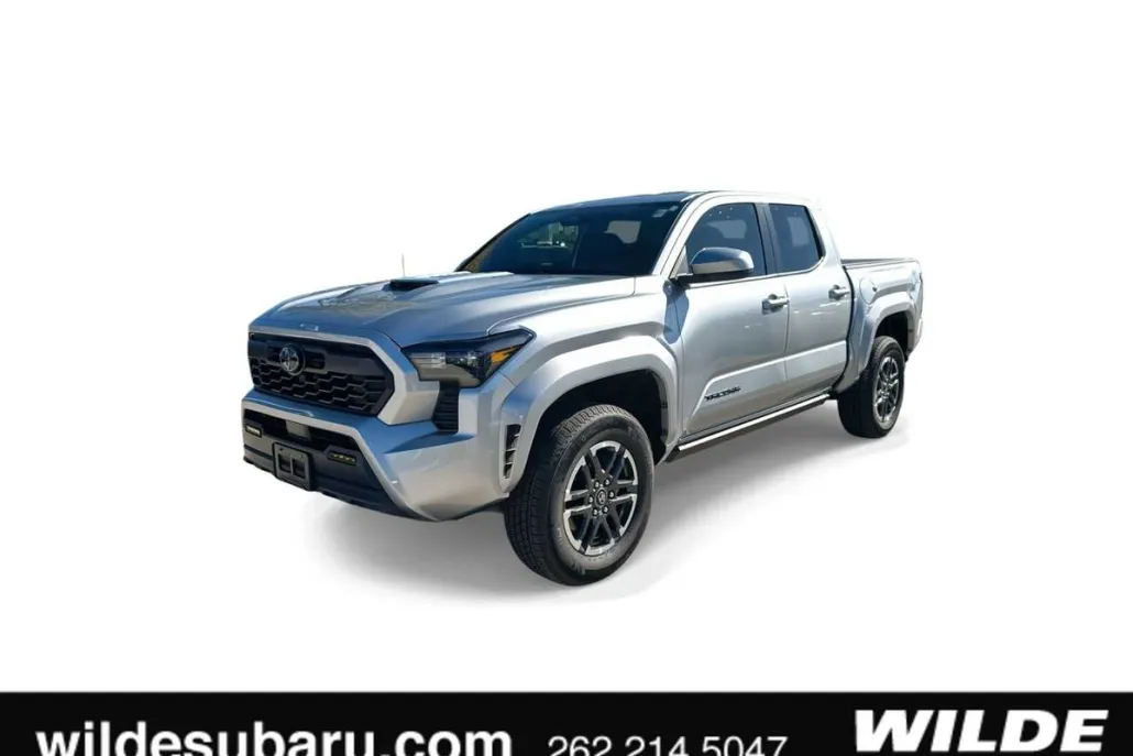 2025 Toyota Tacoma TRD Sport photo 1