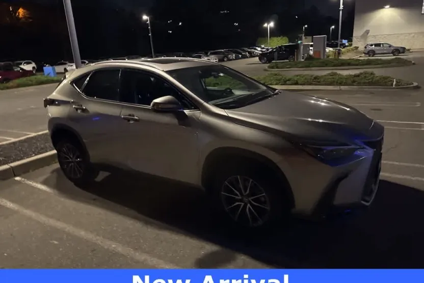 2023 Lexus NX 350 photo 1