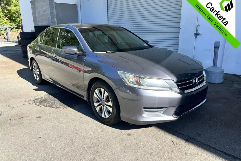 2015 Honda Accord LX photo 1