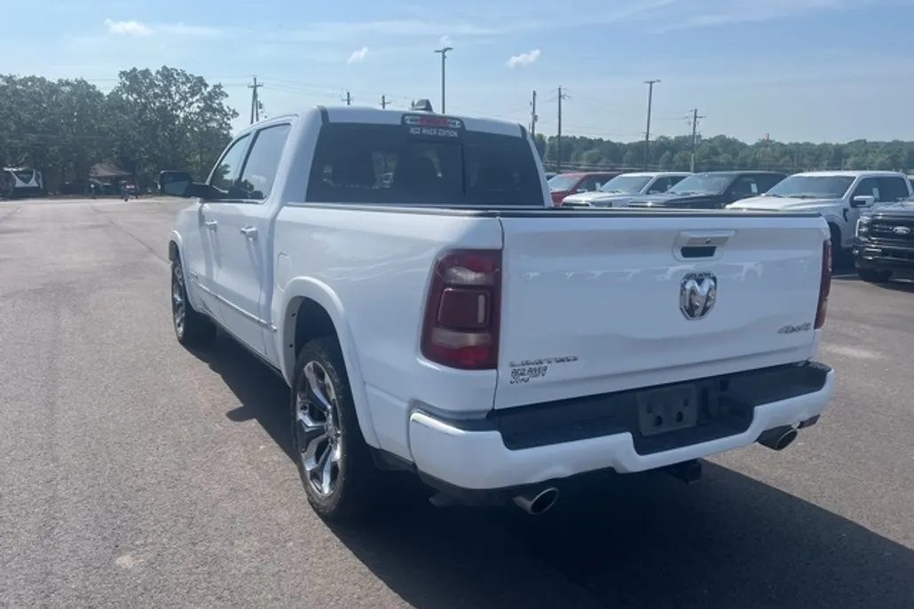 2022 Ram 1500 Limited photo 1
