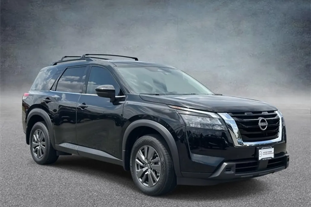 2025 Nissan Pathfinder SV photo 1