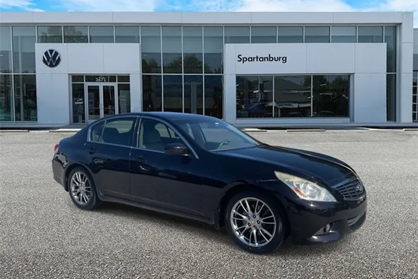 2012 Infiniti G37 Journey photo 1