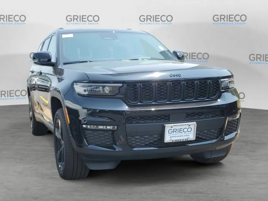 2025 Jeep Grand Cherokee Limited photo 1