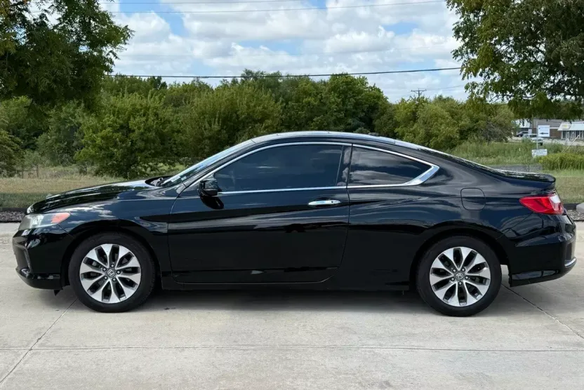2013 Honda Accord EX-L photo 1