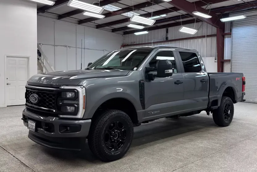 2024 Ford F-250 XL photo 1