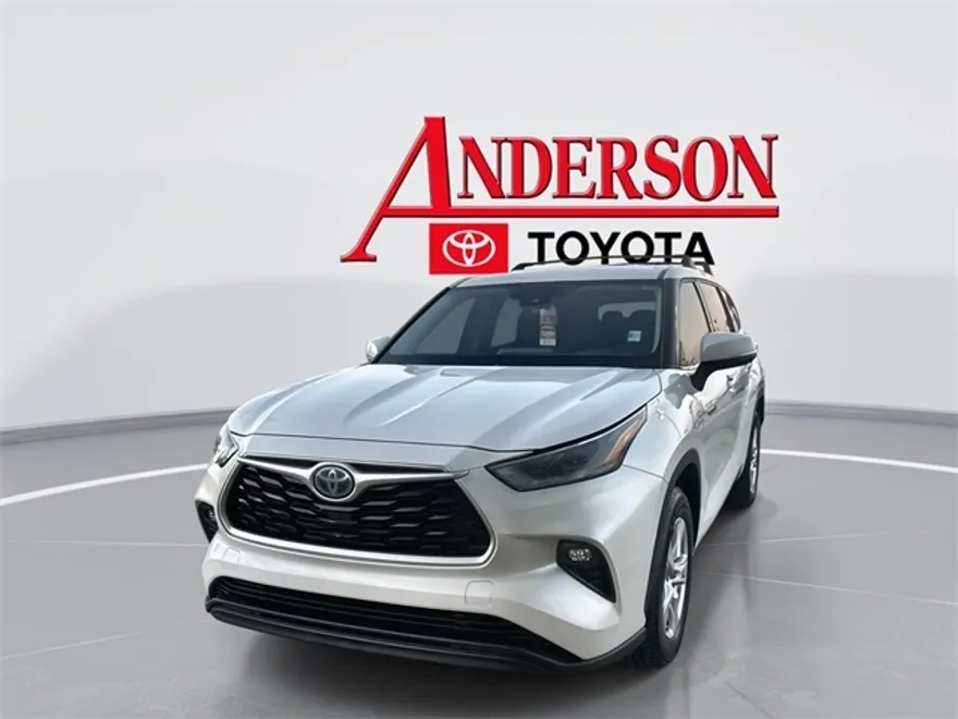 2021 Toyota Highlander Hybrid LE photo 1