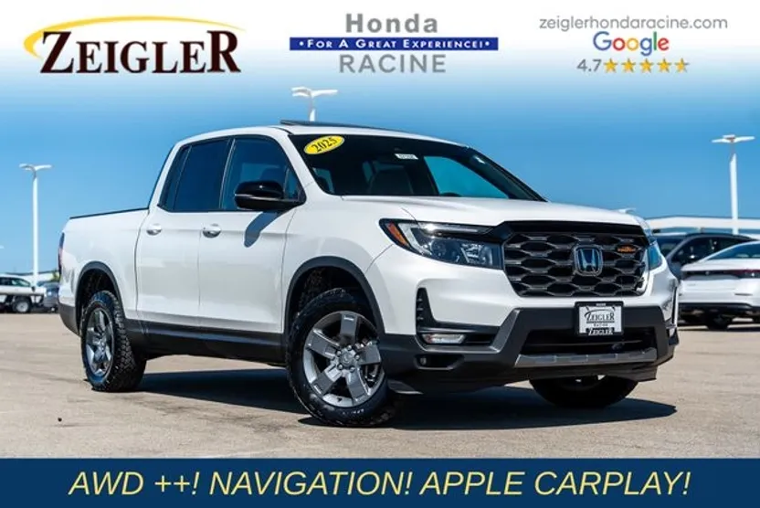 2025 Honda Ridgeline TrailSport photo 1