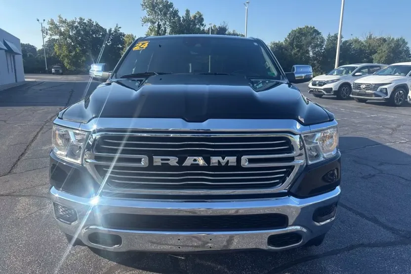 2024 Ram 1500 Laramie photo 1