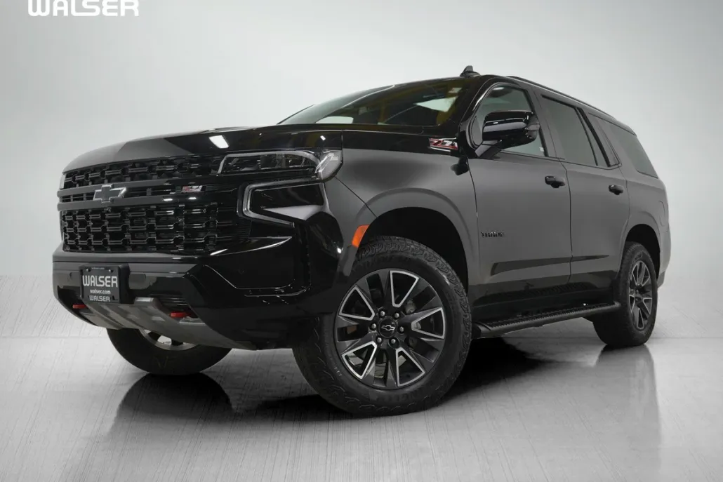 2024 Chevrolet Tahoe Z71 photo 1