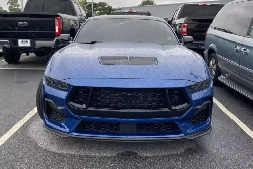 2024 Ford Mustang GT Premium photo 2