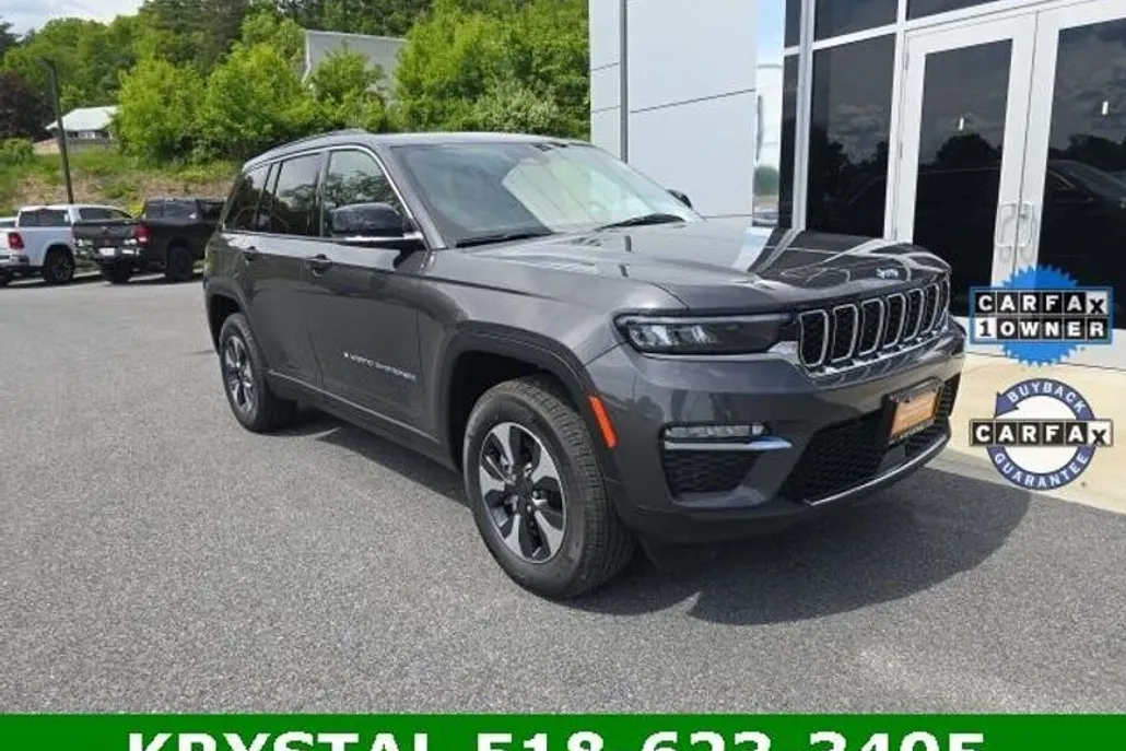 2024 Jeep Grand Cherokee 4xe photo 1