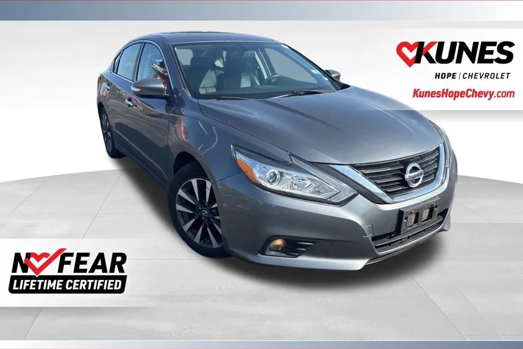 2016 Nissan Altima 2.5 SL photo 1