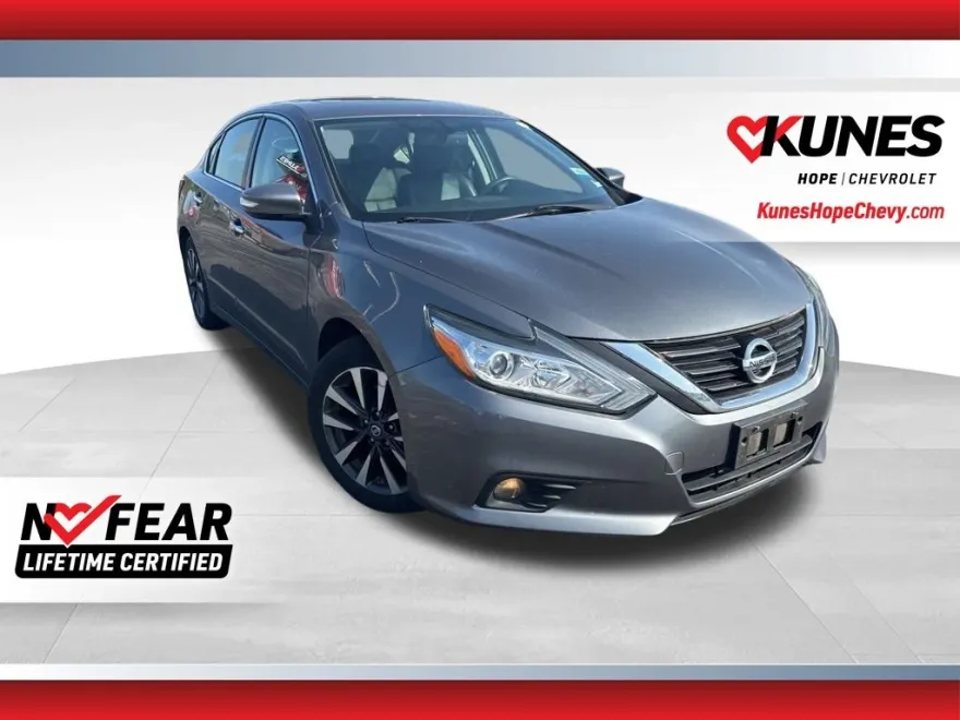 2016 Nissan Altima 2.5 SL photo 1