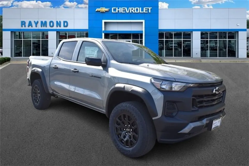 2026 Chevrolet Colorado Trail Boss photo 1